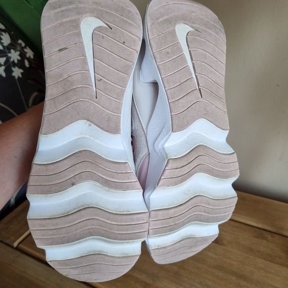 Nike RYZ 365 Barely Rose Trainers uk 6 - Picture 5 of 6